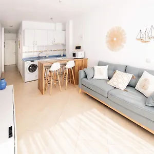 https://acogedor-apartamento-en-la-playa-las-palmas-de-gran-canaria.in-canary-islands.com